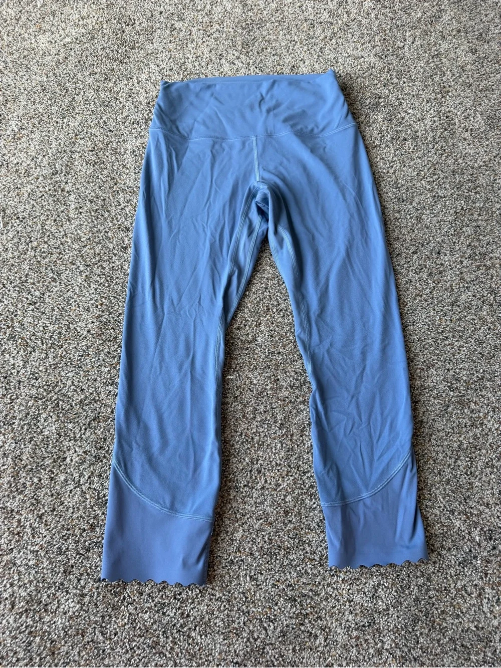 Lululemon Align Scalloped Hem High-Rise Crop 23